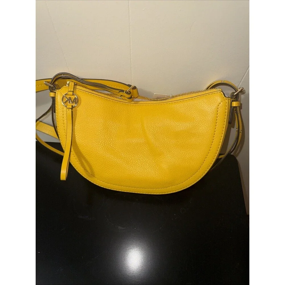MICHAEL KORS Camden Leather Crossbody Convertible Bag Sunflower , M New With Tag